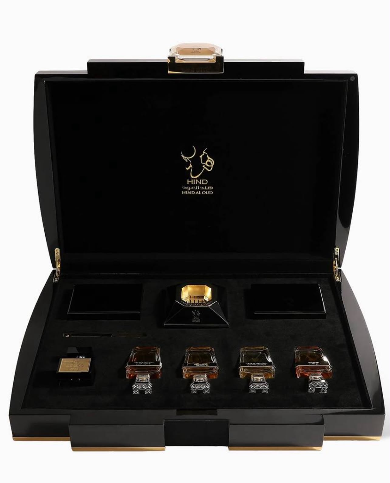 عطر هند العود علبة هدايا سوليتير جولد